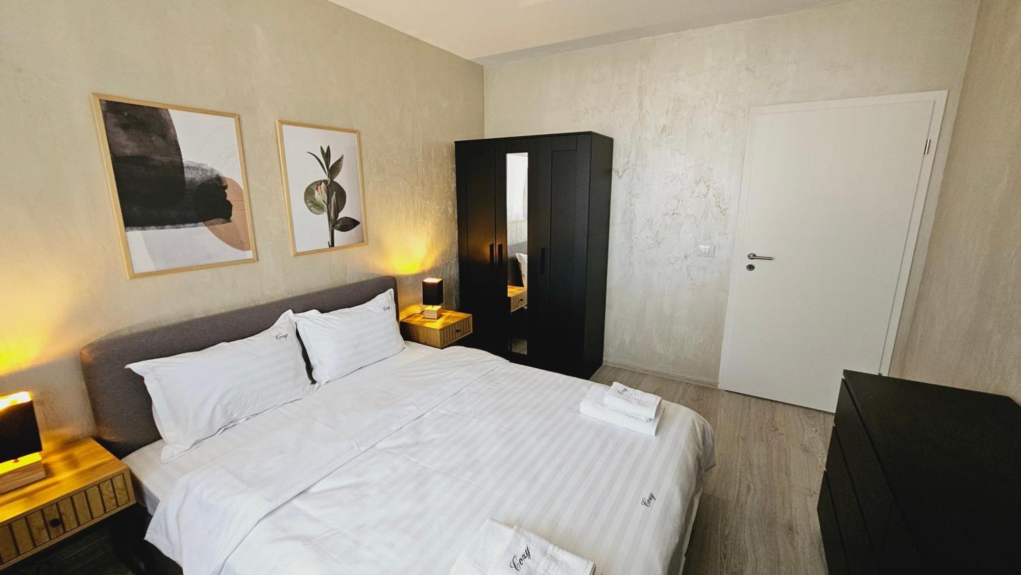 Cozy Apartments - Panoramic Suites Near Coresi Mall #Brașov Exterior foto